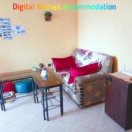 Aertisticspace In The Center 4 Bunk Dormroom 丹吉尔 外观 照片